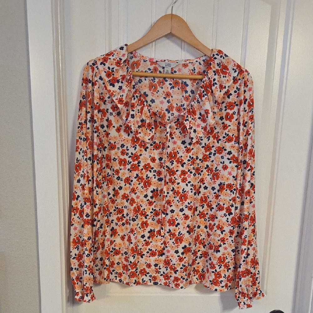 Floral Women's Top - Red and Black